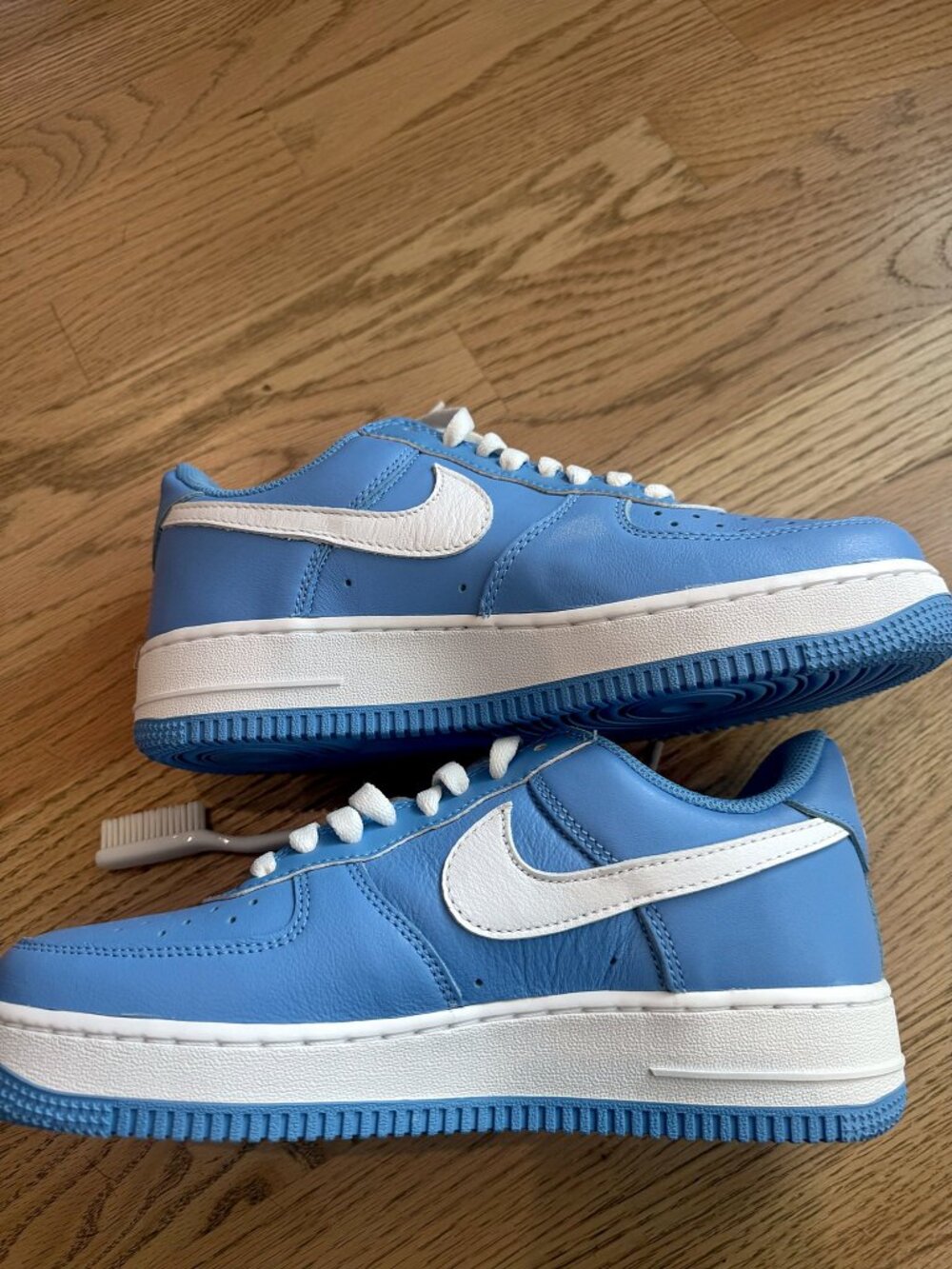 NWOB Nike Air Force 1 Low Color of the Month University Blue Size 7.5 Men's